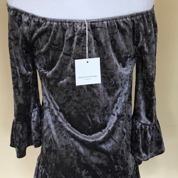 BeachLunchLounge Crushed Velvet Off the Shoulder - Picture 3 of 5